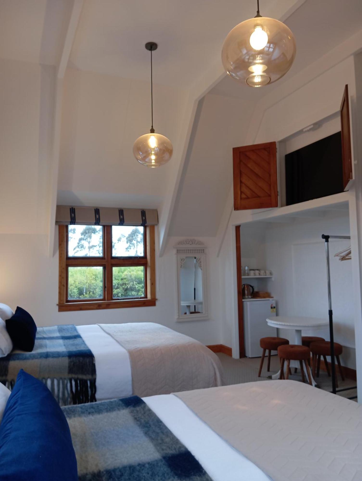 Kingsdown Manor B&B טימארו מראה חיצוני תמונה